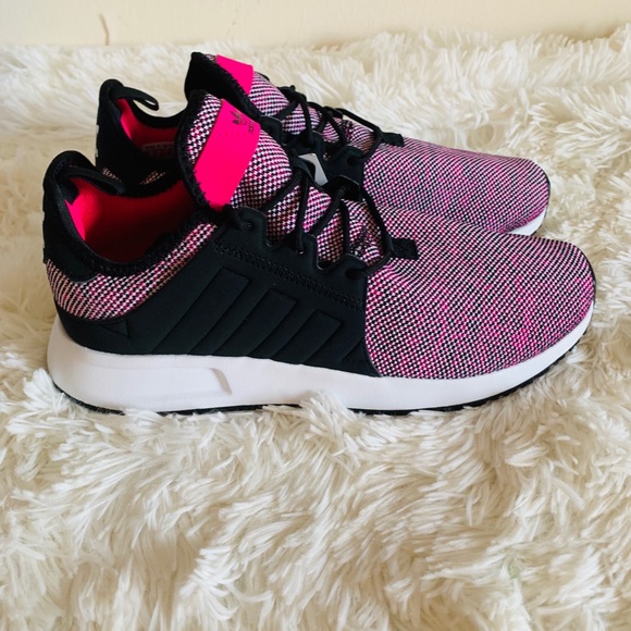 Adidas Original Sneakers - Picture 5 of 6